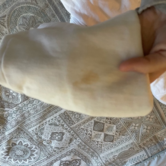 Brandy Melville white zip up heaven sent hoodie SOLD OUT - Picture 7 of 7